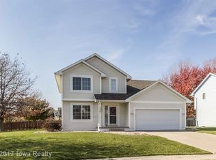 170 Glendale Dr, Waukee, IA 50263
