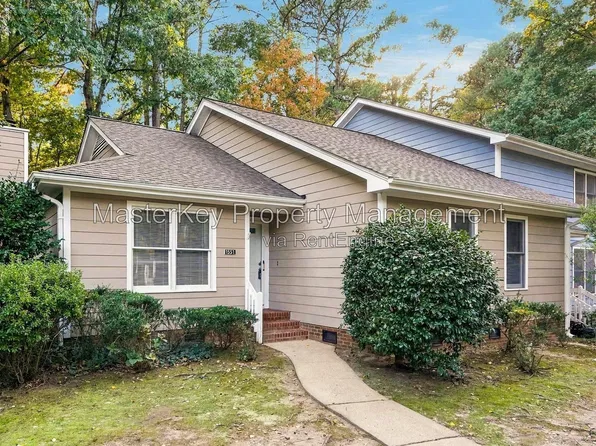 1551 Laureldale Dr, Raleigh, NC 27609