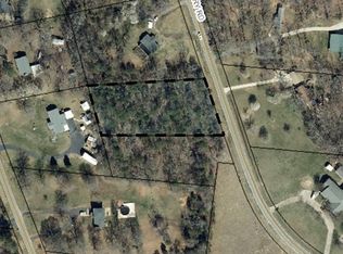 3921 Towery Rd, Lattimore, NC 28150