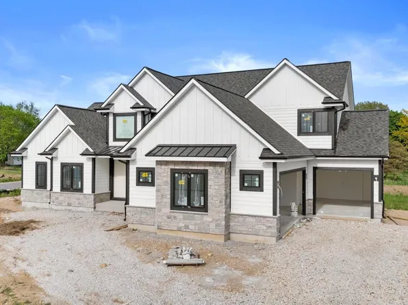 W257N5916 Autumn WAY, Lisbon, WI 53089
