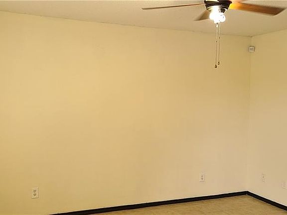2nd image of 1103 E Valle Vista Ave