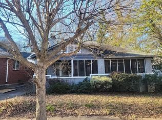 1664 Thompson Ave, East Pt, GA 30344