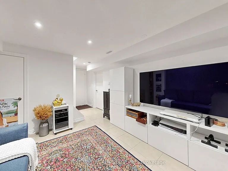 308 Hendon Ave — Photo 41