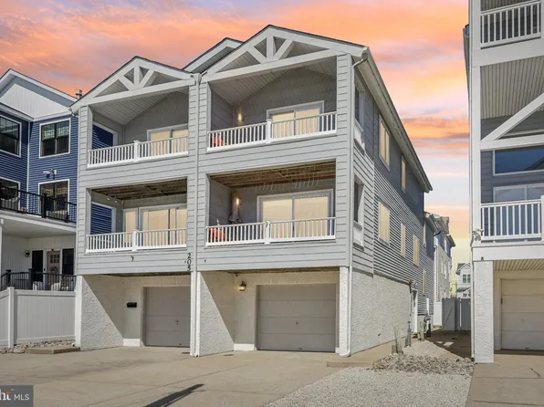 205 4th St N #B, Brigantine, NJ 08203