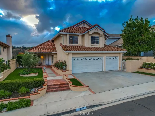 19311 Sleeping Oak Dr, Trabuco Canyon, CA 92679