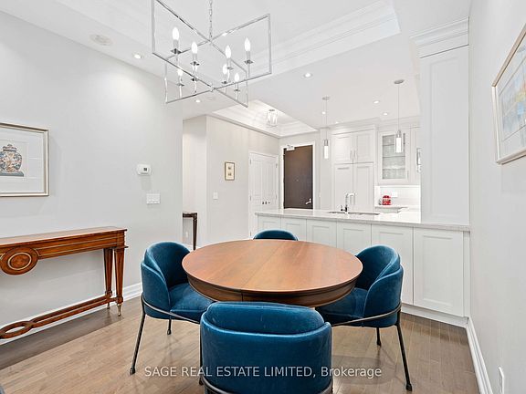 5th image of 20 Burkebrook Pl #212