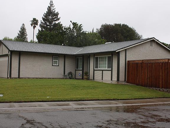 2nd image of 5138 Cherbourg Dr