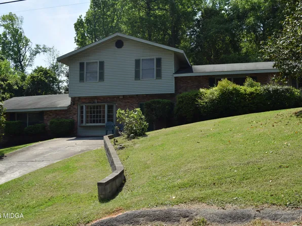 201 Clairmont Dr, Warner Robins, GA 31088