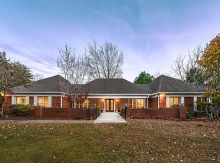 405 Meadowridge Dr, Lynchburg, VA 24503