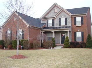 1048 Avery Trace Cir, Hendersonville, TN 37075