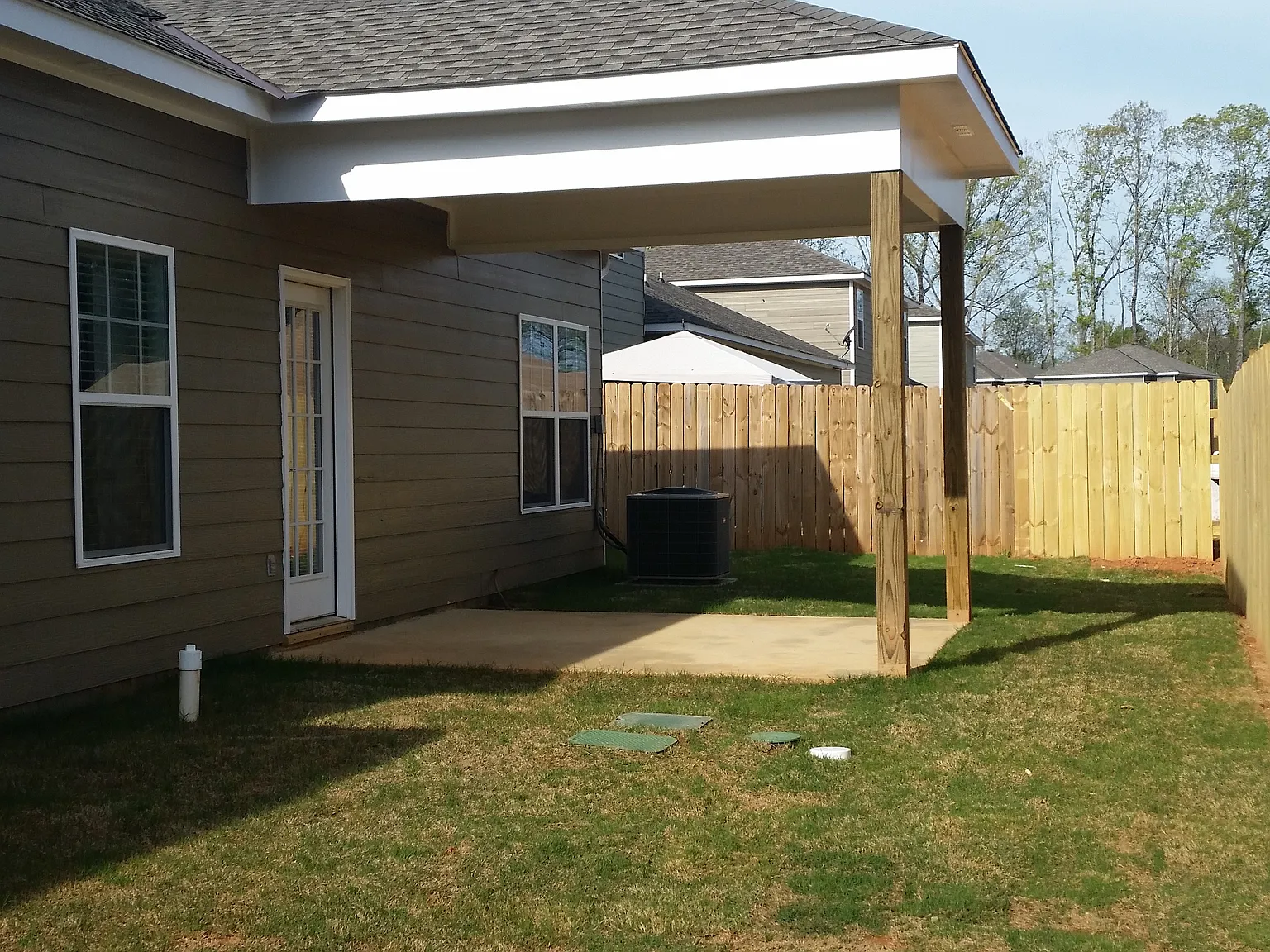 Summit Pointe Apartments — Photo 4