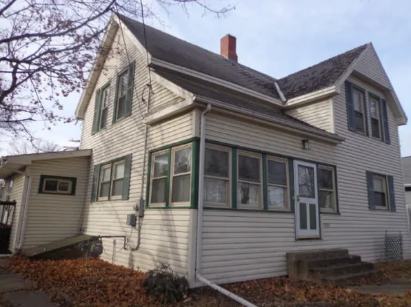 815 Oak St, Iowa Falls, IA 50126