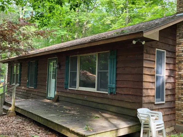 5042 E Holmes Rd, Harrisville, MI 48740