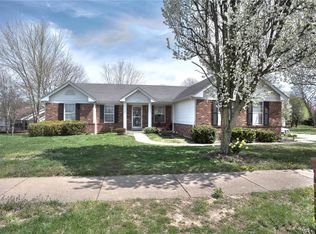 16009 Nantucket Meadows Dr, Grover, MO 63040