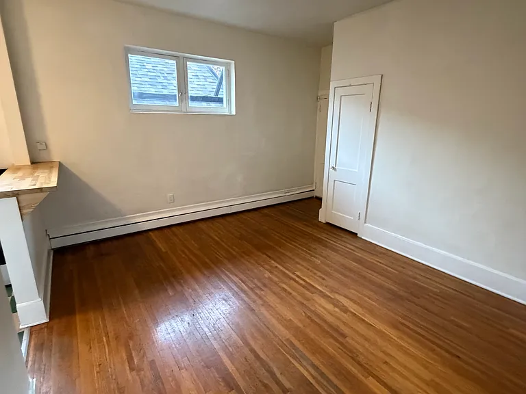 153 Allen St — Photo 18