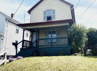 505 Beechwood Ave, Farrell, PA 16121
