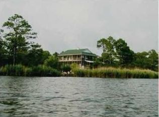 48 Island Way, Freeport, FL 32439