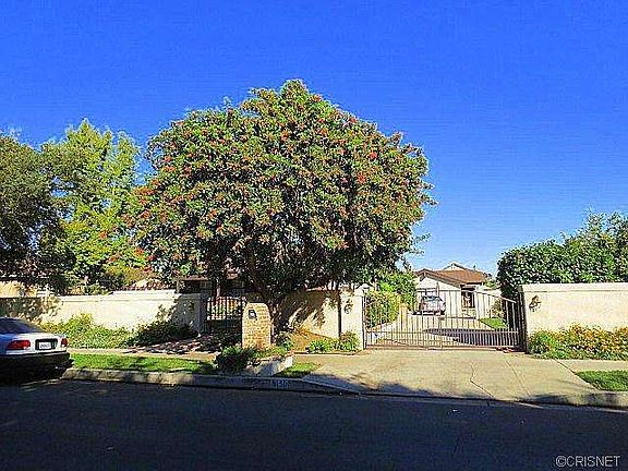 2nd image of 9156 Cedros Ave