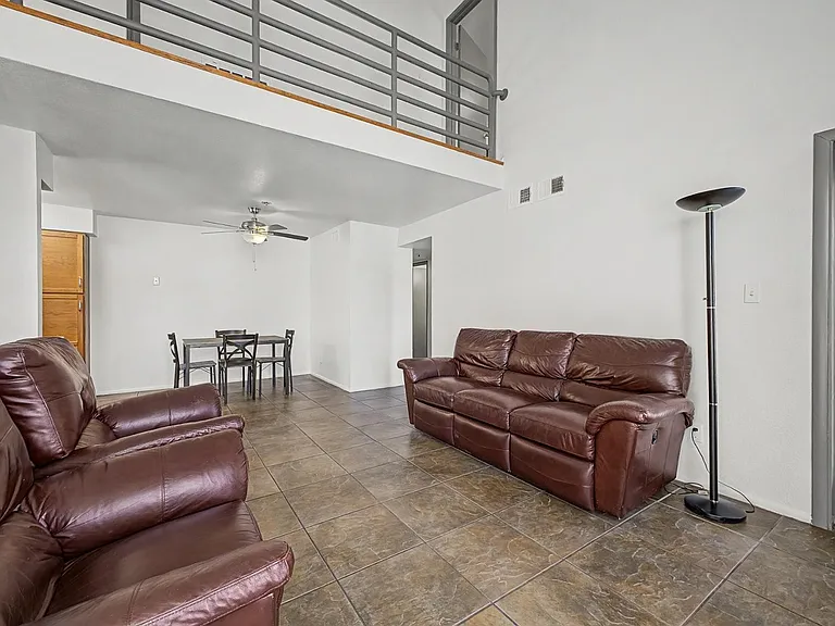 154 W 5th St #222 — Photo 7