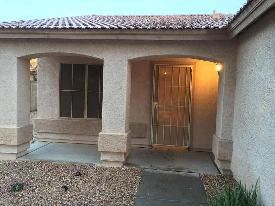 1st image of 15117 W Honeysuckle Ln
