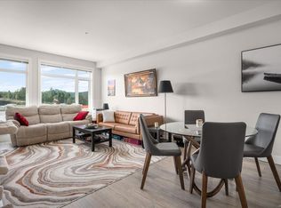 6540 Metral Dr #405, Nanaimo, BC