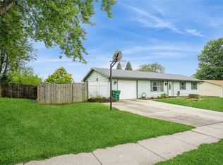 1712 4th St SW, Altoona, IA 50009