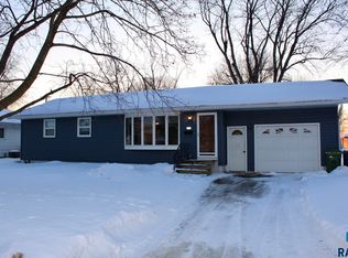 309 S Chestnut St, Ellsworth, MN 56129