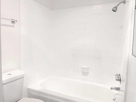 3rd image of 956 Palm Ave #211
