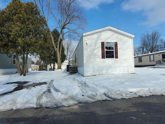 2nd image of 97 Dunlap Cir
