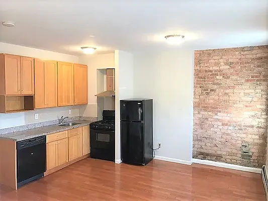 Rented by Virtual Real Estate | media 1