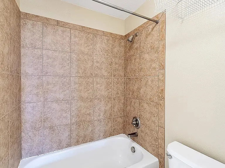 5255 Clovervale Cir — Photo 14