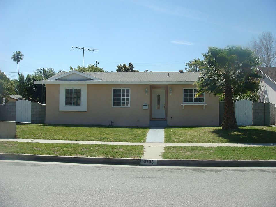 1st image of 3705 Idaho St