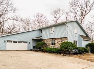 16480 N Briarwood Dr, Effingham, IL