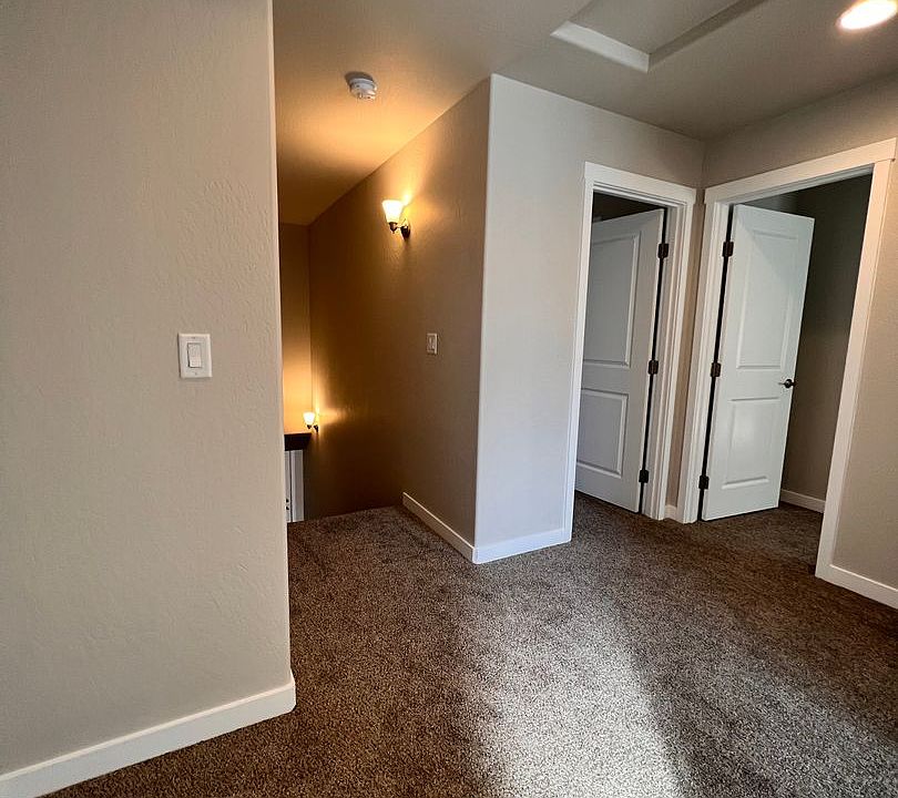 311 E Rapp Rd Apartments Talent, OR Zillow