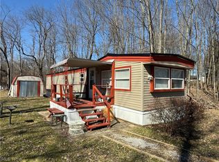 1909 E Turkeyfoot Lake Rd #13B, Akron, OH 44312