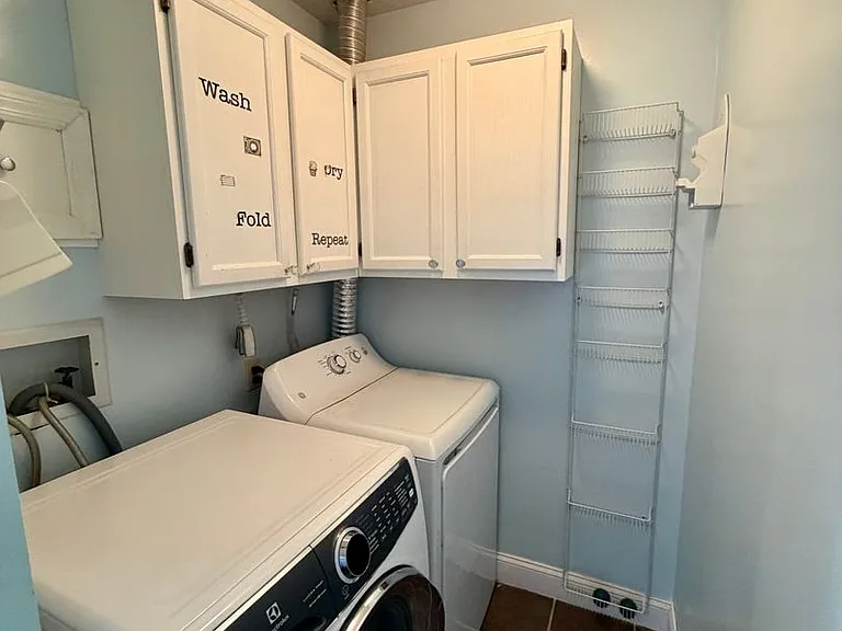 401 Waters Edge Dr — Photo 24