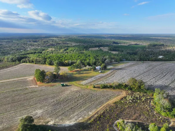 1739 County Road 7, Newville, AL 36353