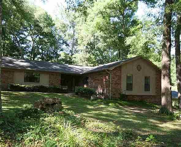 1st image of 2962 Foxcroft Dr