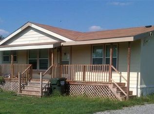 414 N Howard Rd, Marlow, OK 73055