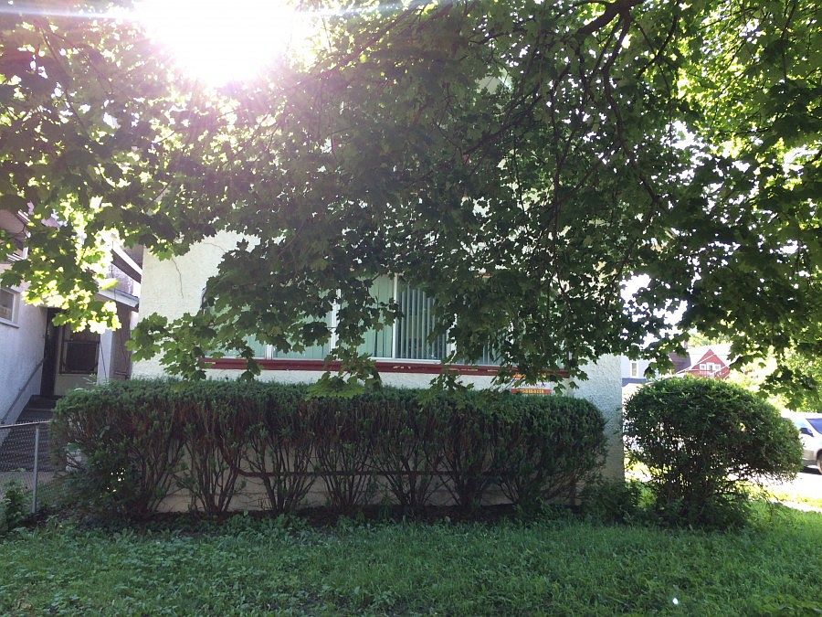 1st image of 1001 N Lockwood Ave