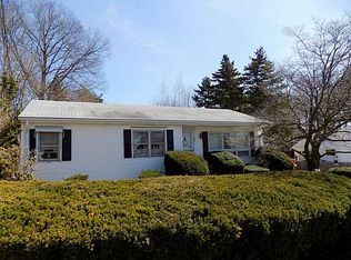 55 Windmill St, Providence, RI 02904