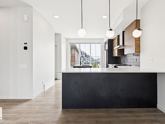 4th image of 3290 Kulay Way SW