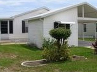 1011 Sebastian Rd, Barefoot Bay, FL 32976