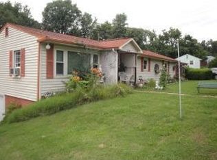 400 Arbutus Ave, Kingsport, TN 37660