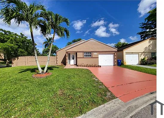 3 bed, 1104 sqft, $3,400 — Photo 2