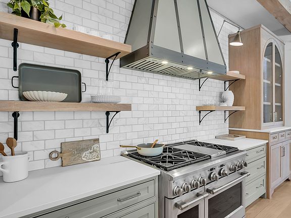 23rd image of 5026 Hilltop Ln