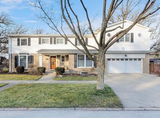 801 N Kensington Ave, La Grange Park, IL 60526
