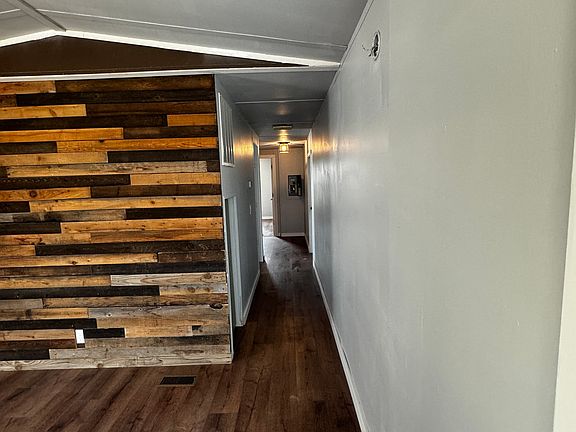 4th image of 88073 Pinion Ln
