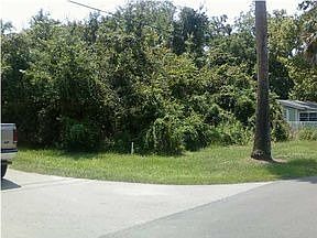 1st image of 162 8th St