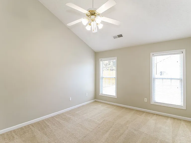 180 Lake Cove Approach — Photo 10